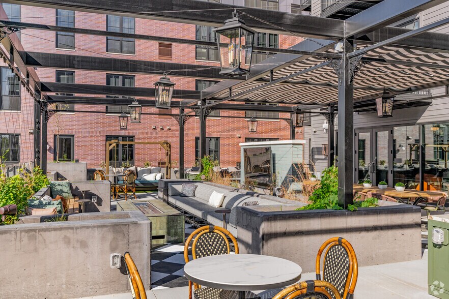 More Photos Of 695 Grand Ave, Saint Paul Apartments For Lease