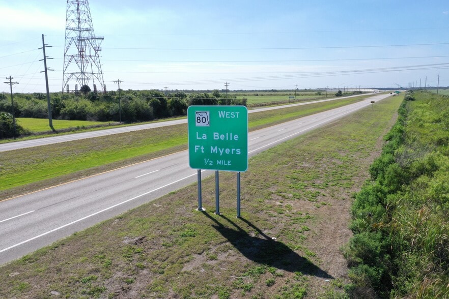 More Photos Of 9891-9915 W US HWY 27, Clewiston Flex For Sale