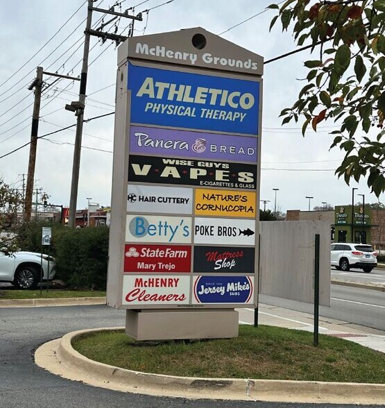 More Photos Of 1711-1807 N Richmond Rd, McHenry Unknown For Sale