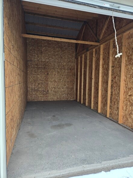 More Photos Of 2285 Northern Rd, Neenah Self Storage For Sale