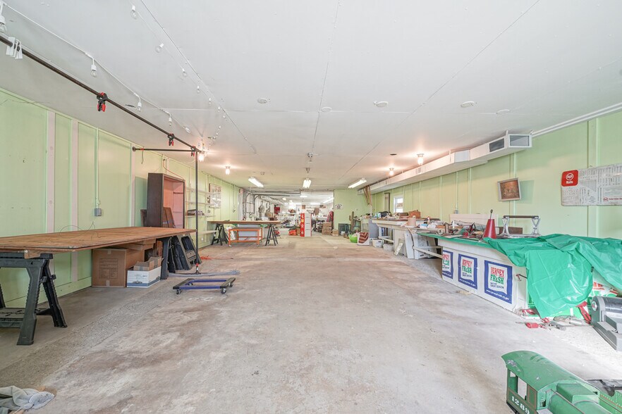 More Photos Of 461 Three Bridge Rd, Newfield Industrial For Sale