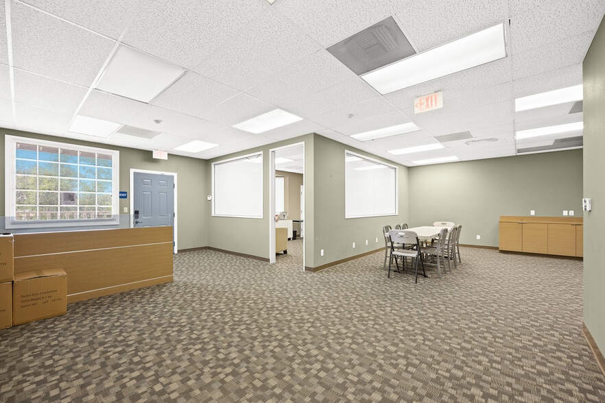 More Photos Of 408 S Beach Blvd, Anaheim Medical For Sale