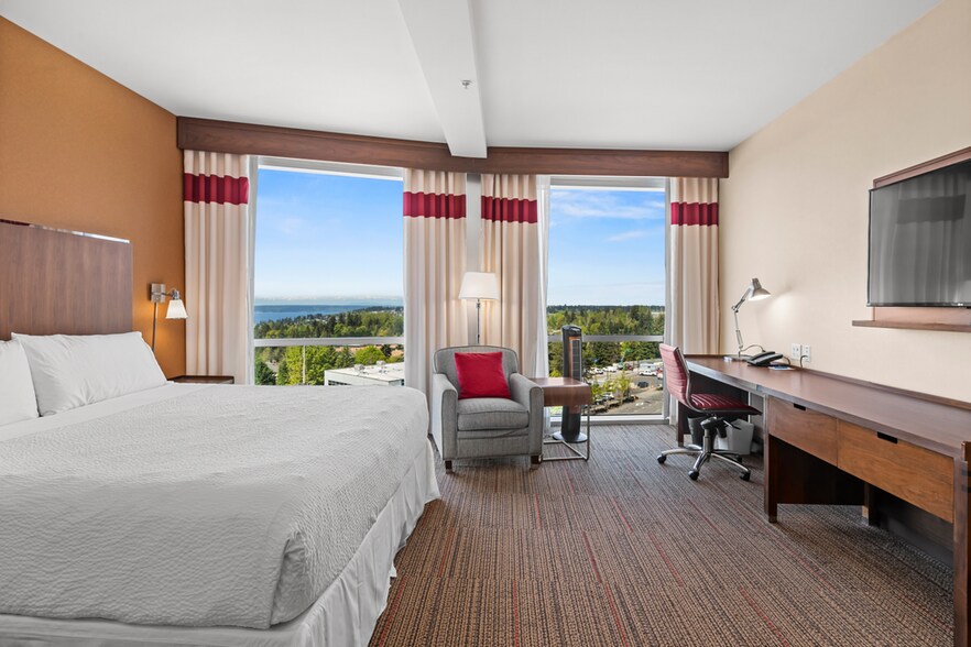 More Photos Of 22406 Pacific Highway South, Des Moines Hotel For Sale