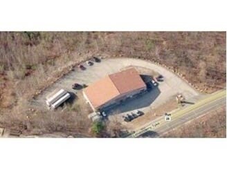 More Photos Of 114 Londonderry Tpke, Hooksett Freestanding For Lease