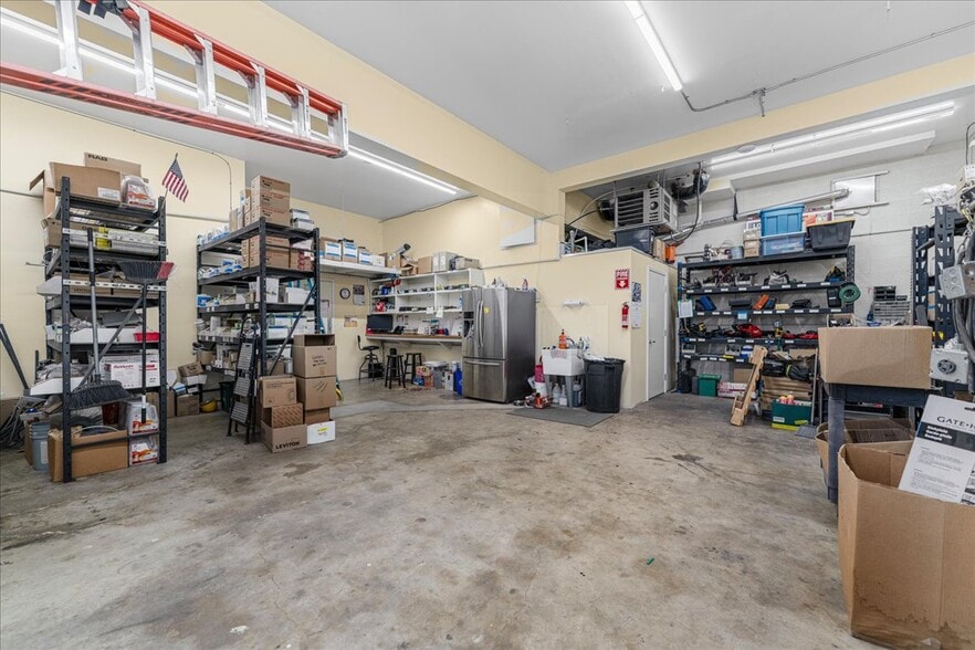 More Photos Of 2937 Merriman Rd, Medford Storefront Retail Residential For Sale