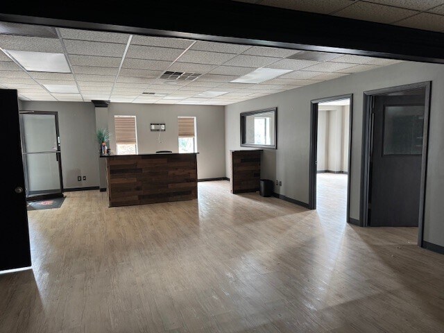 More Photos Of 15-43 Falls Ave, Oakville Warehouse For Lease