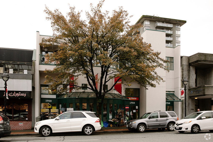 Primary Photo Of 1750 Marine Dr, West Vancouver Storefront For Lease