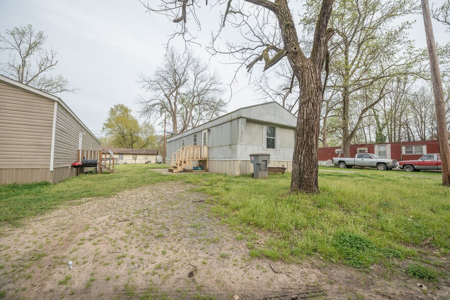 9413 Dartmoor Dr, Little Rock, AR 72209 Manufactured Housing Mobile