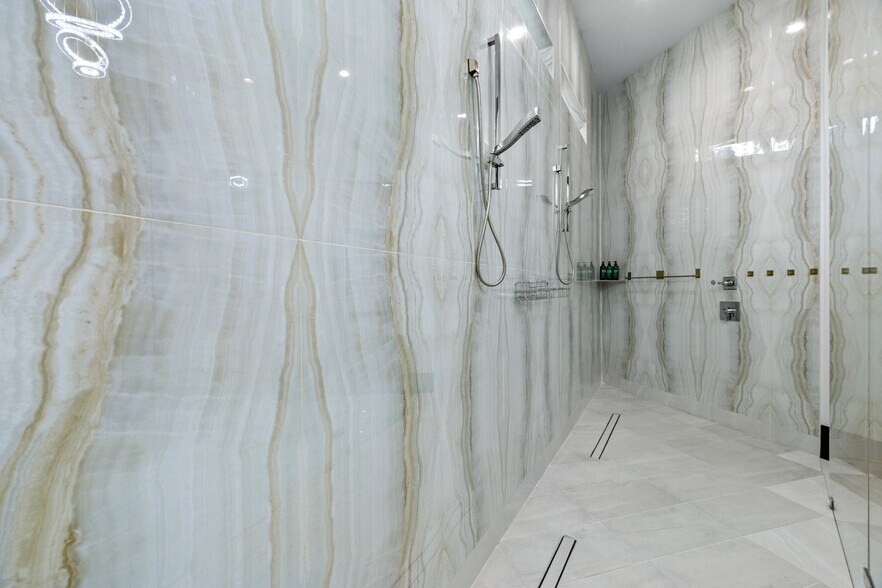 More Photos Of 2401 Greenglade Rd NE, Atlanta Specialty For Sale