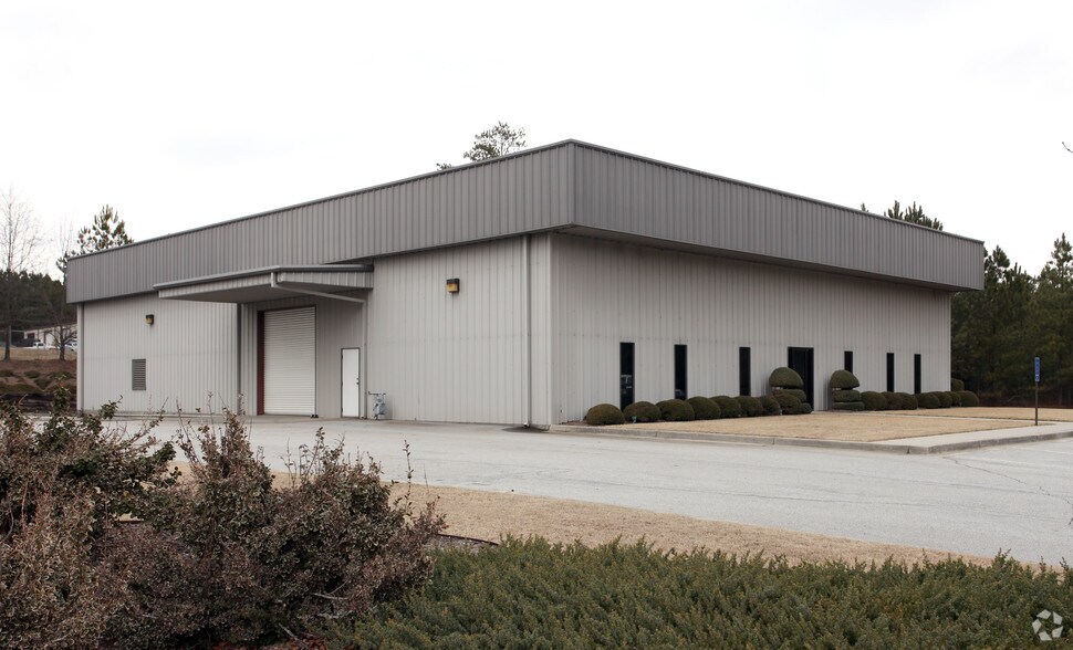 More Photos Of 205 Camden Industrial Pky NW, Conyers Warehouse For Lease