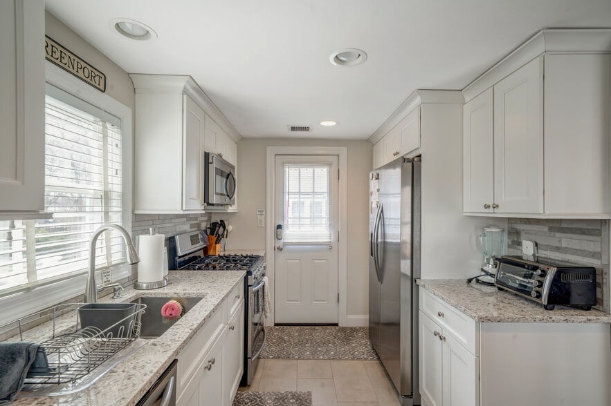 More Photos Of , Greenport Multifamily For Sale