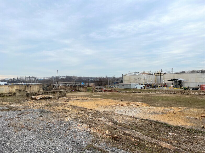 More Photos Of 5501 Pennington Ave, Baltimore Land For Sale