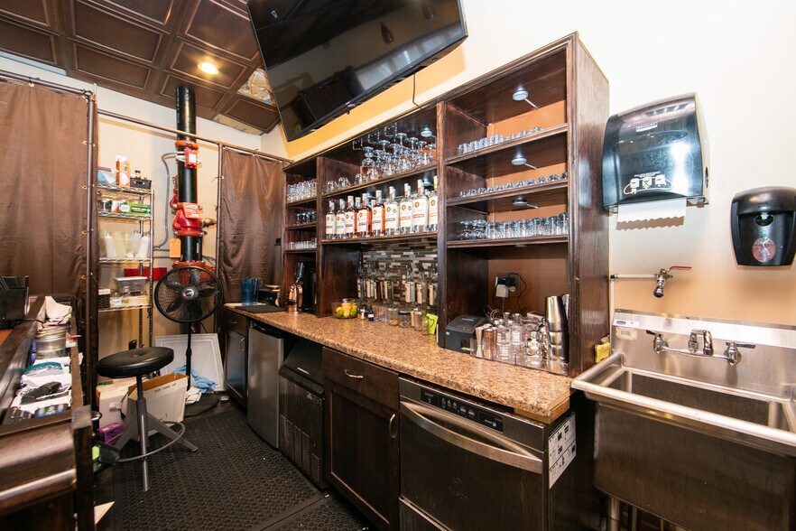 More Photos Of 740 N Broad St, Woodbury Land For Lease