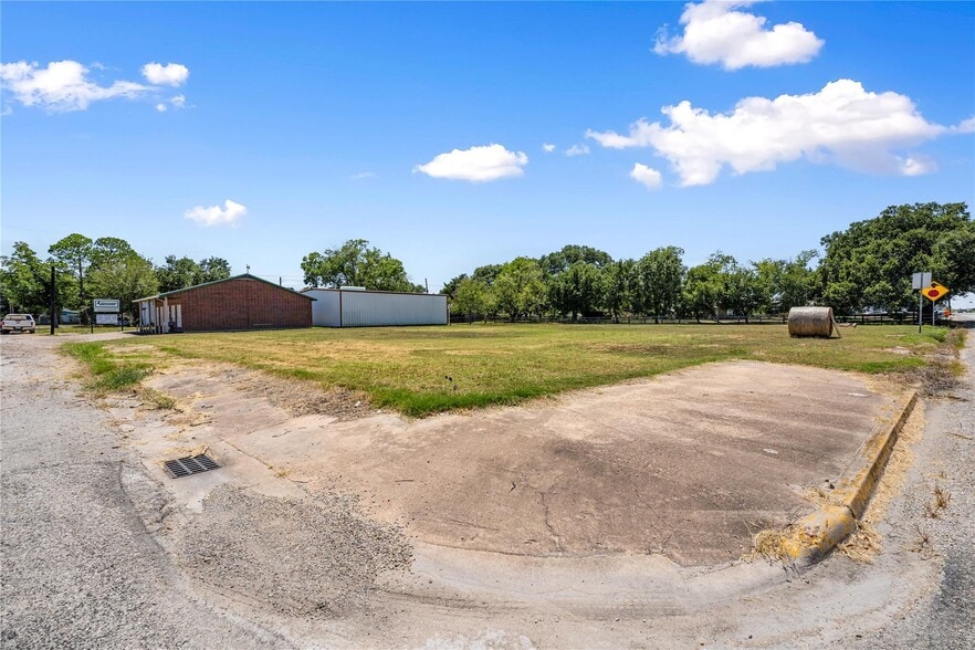 More Photos Of 802 Main Street, East Bernard Land For Sale