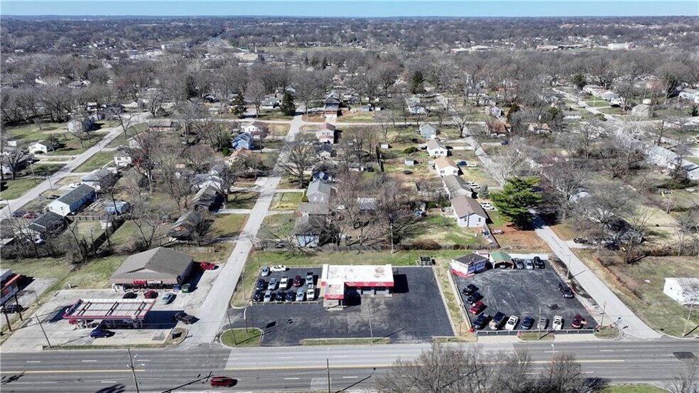 More Photos Of 4600 N Brighton Ave, Kansas City Industrial For Sale