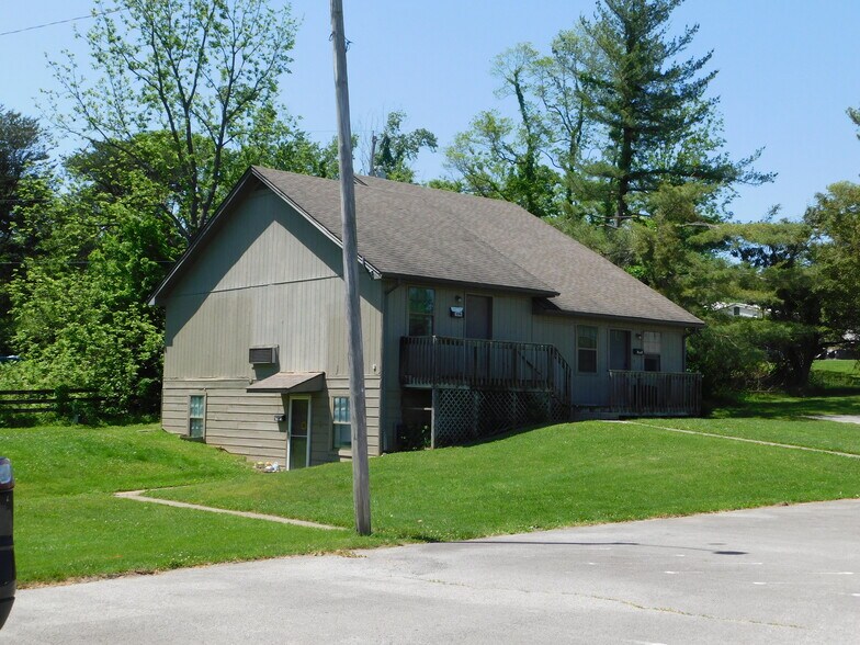 More Photos Of 100 Walnut Tree Dr, Salem Apartments For Sale