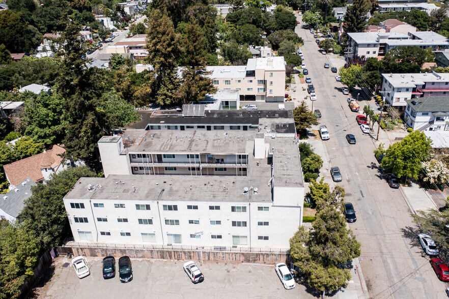 More Photos Of 3525 Dimond Ave, Oakland Apartments For Sale