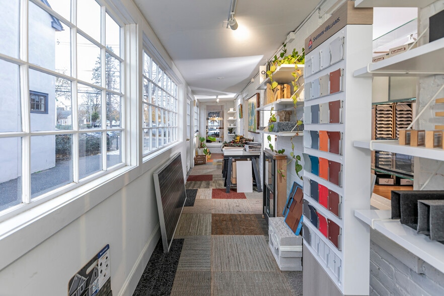 More Photos Of 67 Bridge St, Lambertville Storefront For Sale