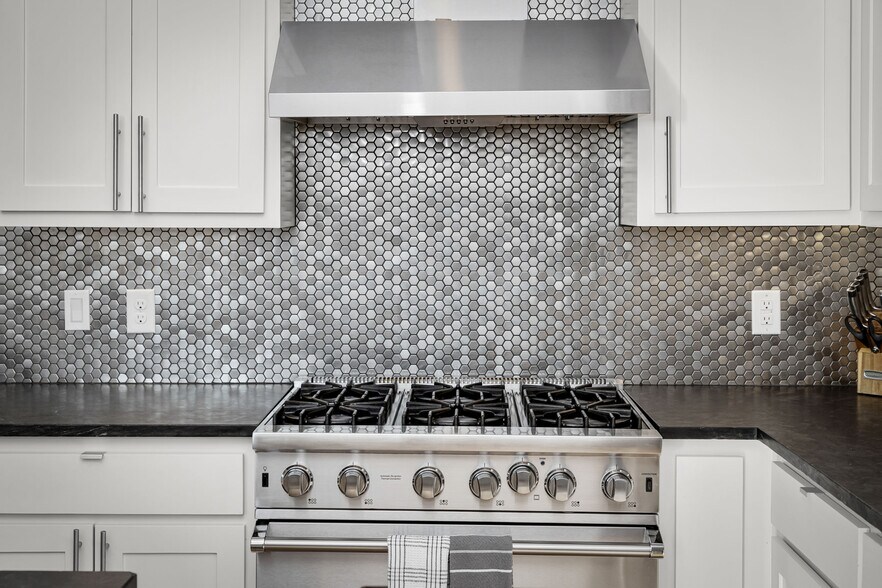 More Photos Of , New Braunfels Specialty For Sale