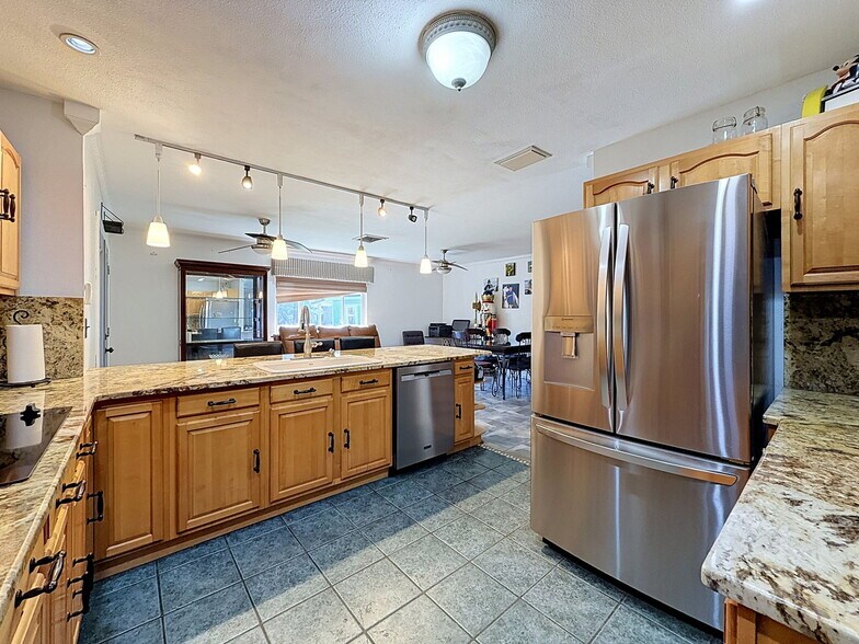 More Photos Of 7813 Leo Kidd Ave, Port Richey Flex For Sale
