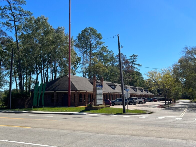 More Photos Of 3707 Fatta Dr, Dickinson Medical For Lease