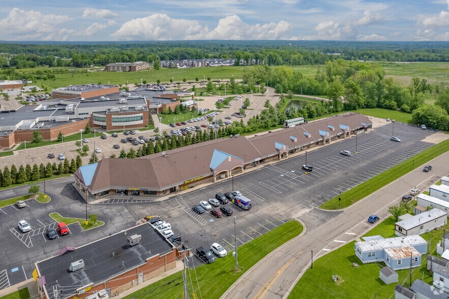 More Photos Of 4195 Massillon Rd, Uniontown Unknown For Lease