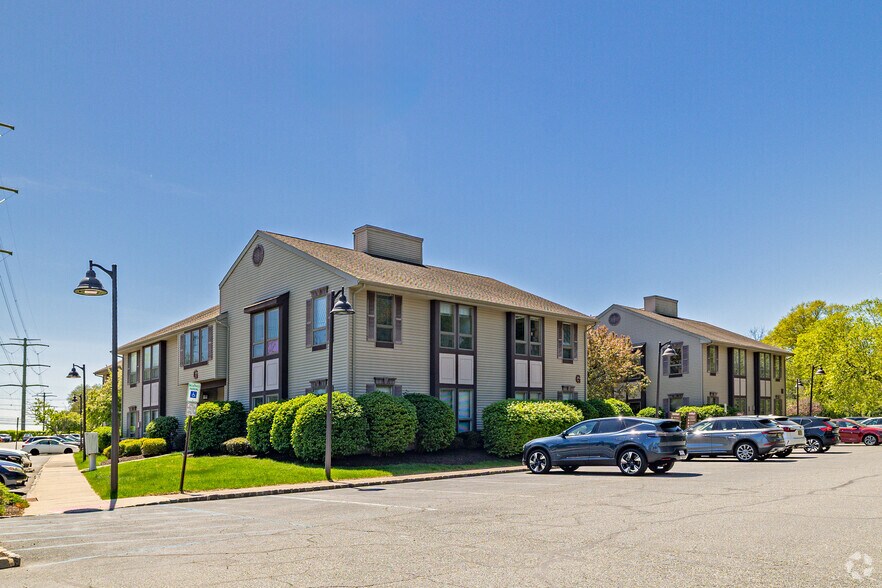 More Photos Of 150 River Rd, Montville Medical For Lease