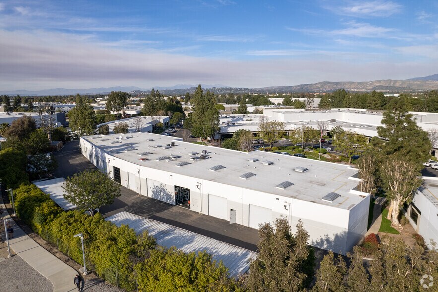 More Photos Of 3002 Dow Ave, Tustin Light Manufacturing For Lease