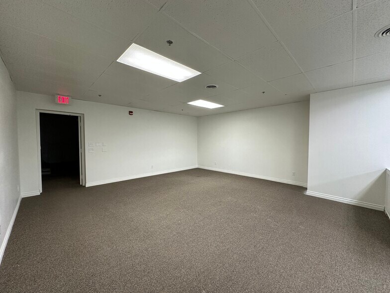 More Photos Of 9 N Last Chance Gulch, Helena Office For Lease