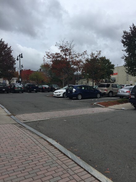 More Photos Of 1224 Hyde Park Ave, Hyde Park Loft Creative Space For Lease