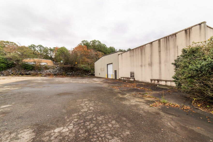 More Photos Of 3007 S Elm St, Little Rock Manufacturing For Sale