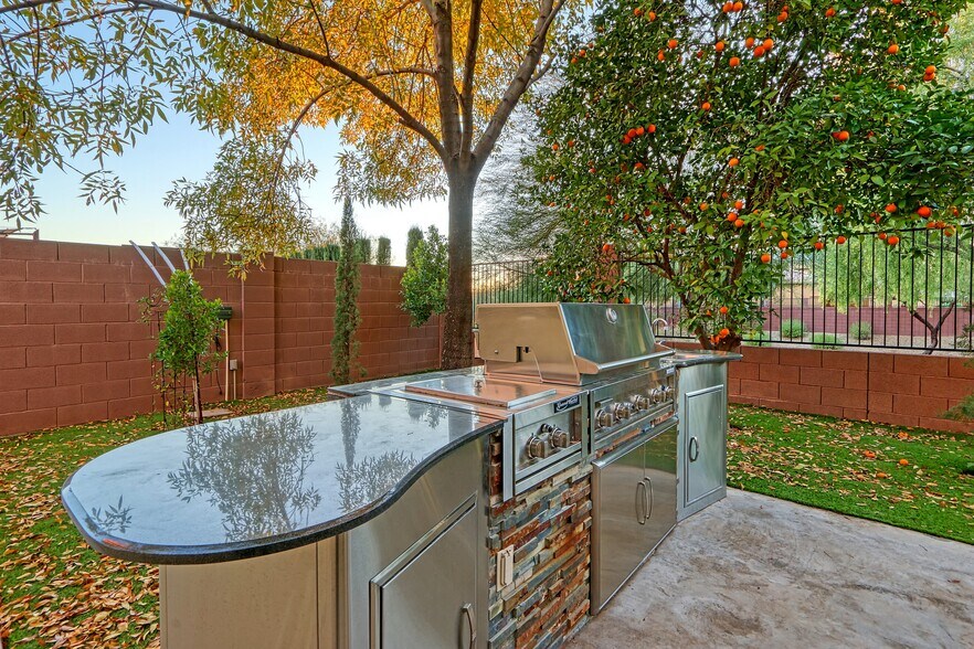More Photos Of 26808 N 24th Ave, Phoenix Assisted Living For Sale
