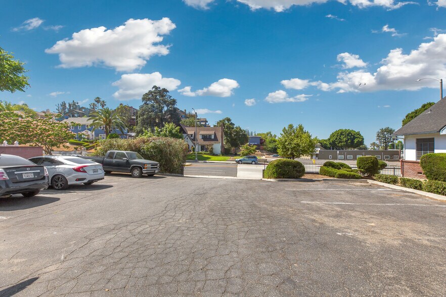 More Photos Of 6354 Painter Ave, Whittier Office Residential For Sale