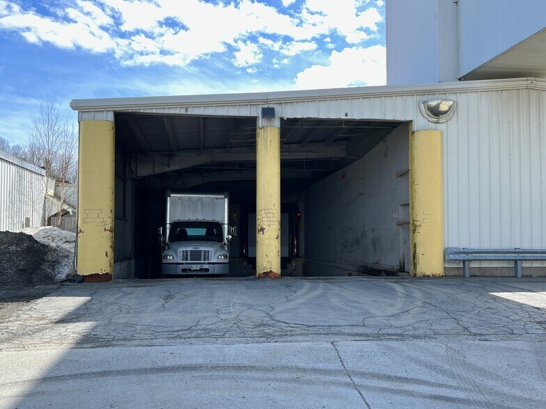 More Photos Of 9 Oak St, Guilford Manufacturing For Sale