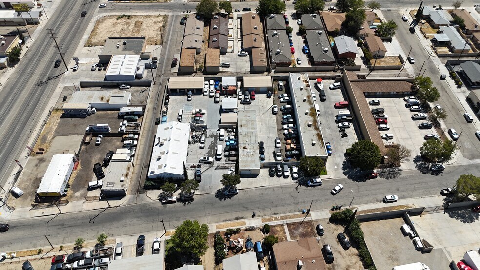 More Photos Of , Lancaster General Retail For Sale