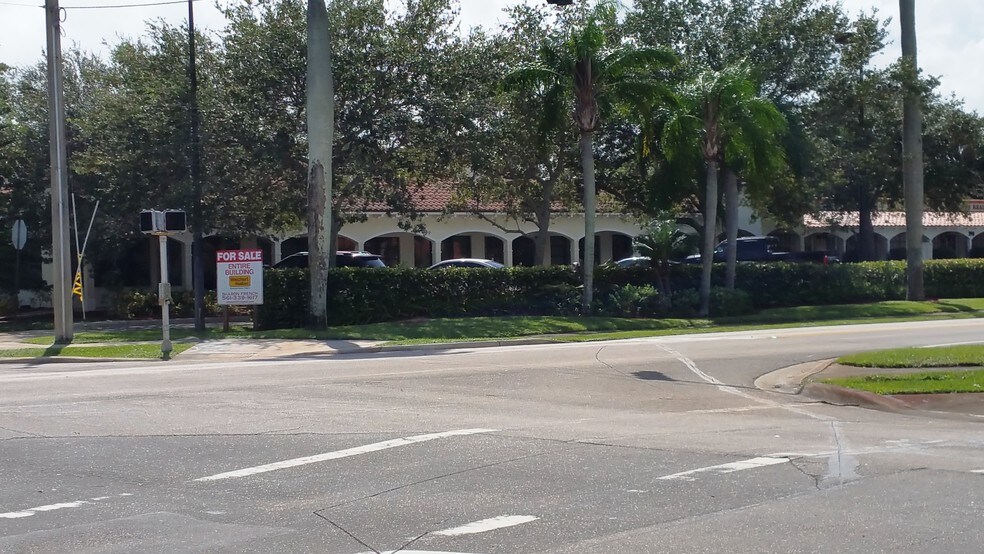 More Photos Of 390 Tequesta Dr, Jupiter Office For Lease