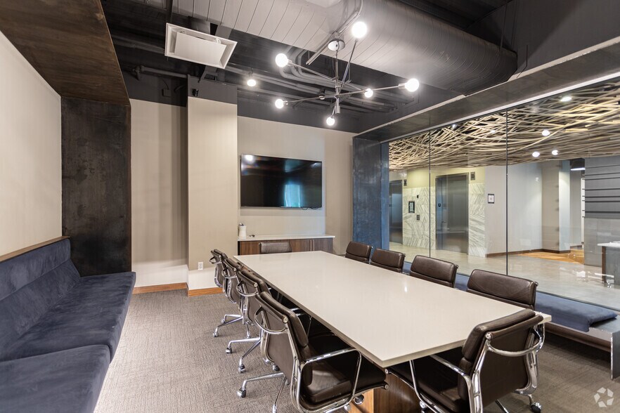 More Photos Of 2901 W Bluegrass Blvd, Lehi Office For Lease