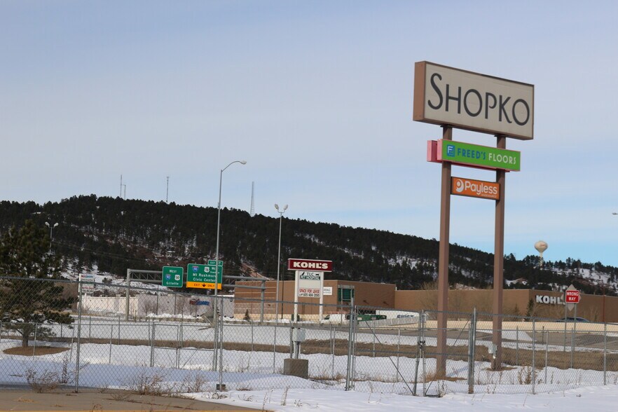 More Photos Of 1845 Haines Ave, Rapid City Freestanding For Lease