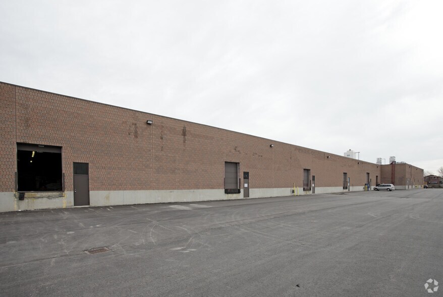 More Photos Of 150 Mclevin Ave, Toronto Warehouse For Lease