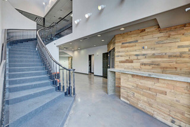 More Photos Of 317 S 6th St, Las Vegas Office For Sale