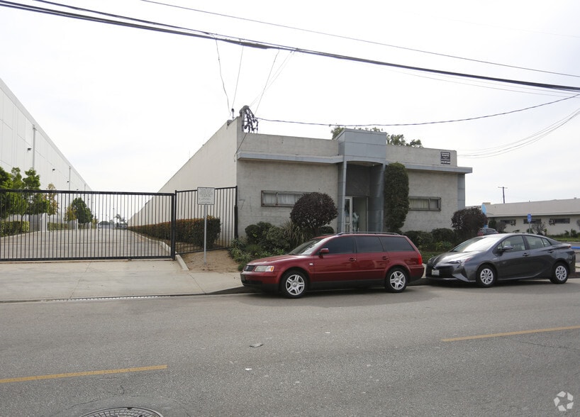 More Photos Of 1450 W 228th St, Torrance Warehouse For Lease
