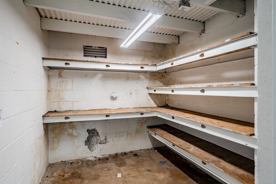 More Photos Of 1512 W Main St, Collegeville Office For Lease