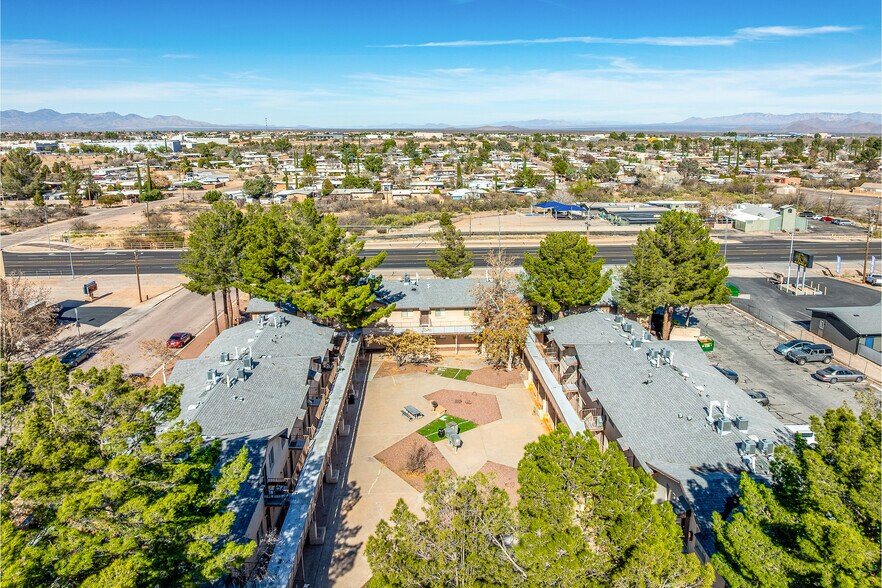 More Photos Of 93 Kings Way, Sierra Vista Apartments For Sale