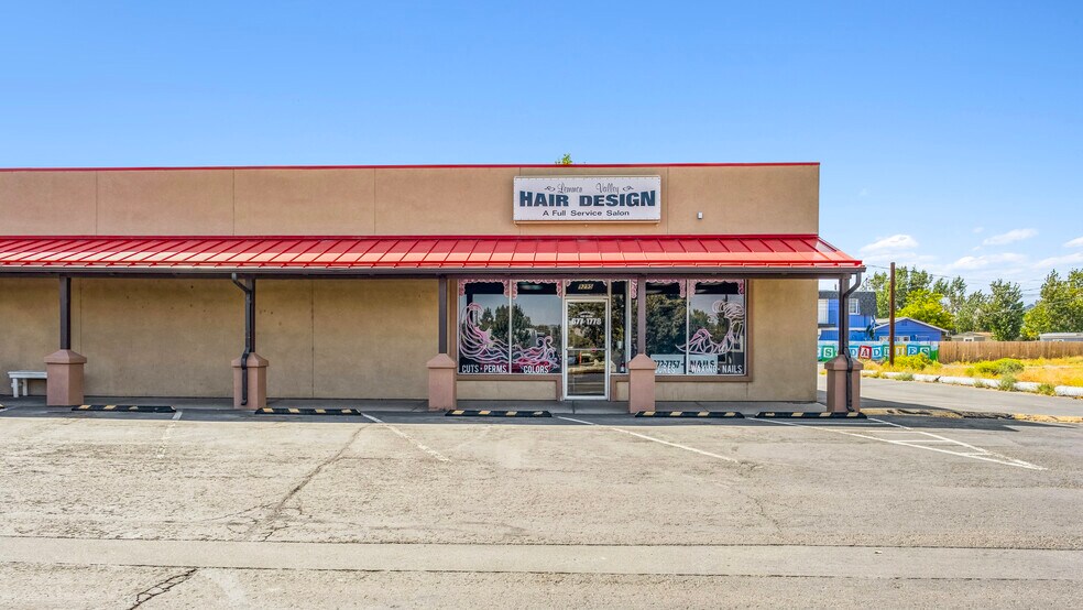 More Photos Of 9345 Lemmon Dr, Reno Unknown For Lease