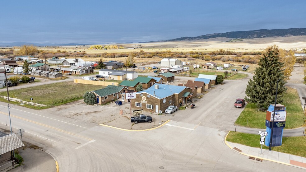 More Photos Of 202 W Main St, White Sulphur Springs Hotel For Sale