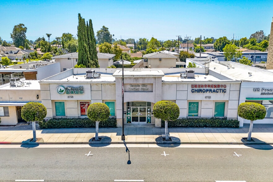 Primary Photo Of 9722-9726 Las Tunas Dr, Temple City Medical For Sale