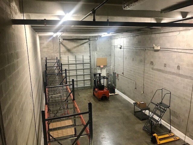 More Photos Of 11379-11399 NW 122nd St, Medley Warehouse For Sale