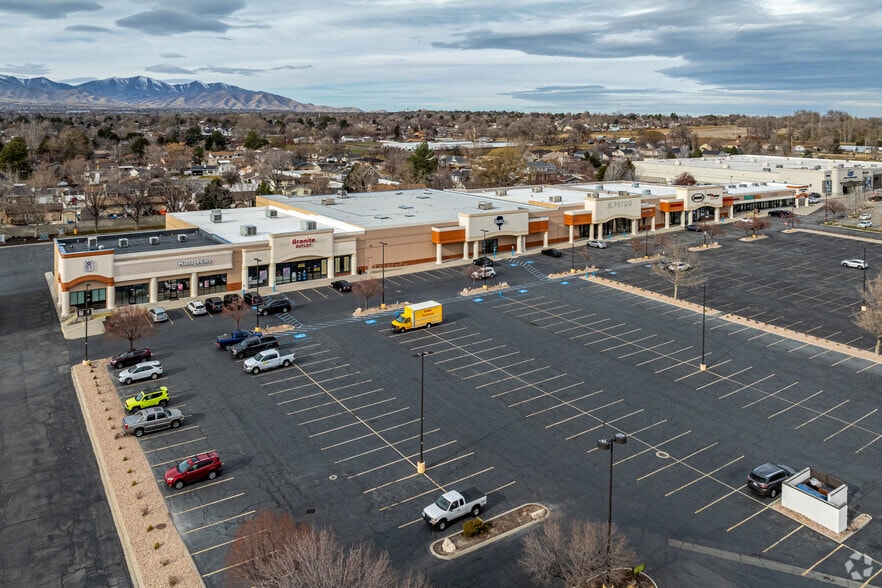 More Photos Of 7000 S Redwood Rd, West Jordan Unknown For Lease