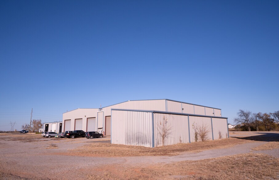 More Photos Of 6024 NW 178th St, Edmond Manufacturing For Lease