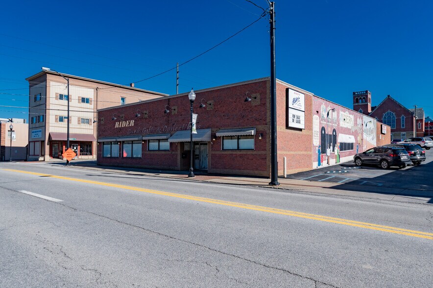 More Photos Of , Fairmont Unknown For Sale